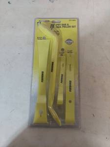 lot 1121 image: Performax 4-Piece Pry Bar and Nail Puller Tool Set