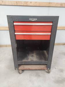 lot 1181 image: Craftsman Rolling Tool Cabinet with Drawers