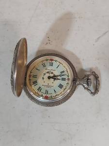 lot 1215 image: Ever Swiss Hunter Case Pocket Watch with Wildlife Engraved Design