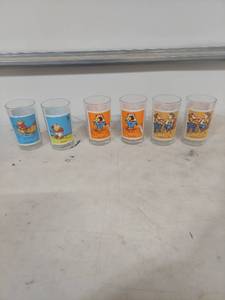 lot 1272 image: Collectible Character Drinking Glasses Set