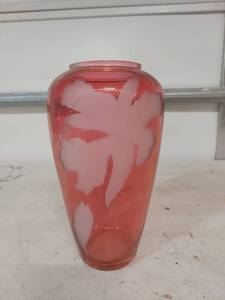 lot 1390 image: Coral Pink Cameo Glass Vase with White Floral Design