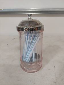 lot 1395 image: Pink Glass Straw Dispenser