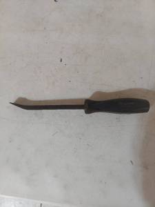 lot 1404 image: Snap-On Pry Bar SP812A