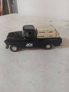 lot 1414 image: ACE Hardware Pickup Truck Sixth Edition Die Cast Model bank