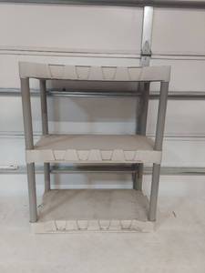 lot 3409 image: Three Tier Plastic Storage Shelving Unit