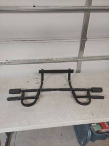 lot 3415 image: Doorway Pull-Up Bar with Foam Handles