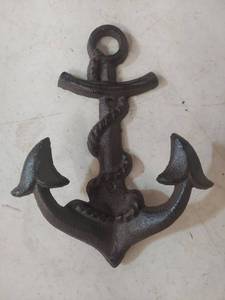 lot 3420 image: Cast Iron Anchor Wall Hook
