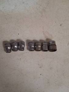 lot 1392 image: Snap-on Sockets - 38 drive - 38, 11mm, 716, 12, 58 Sizes