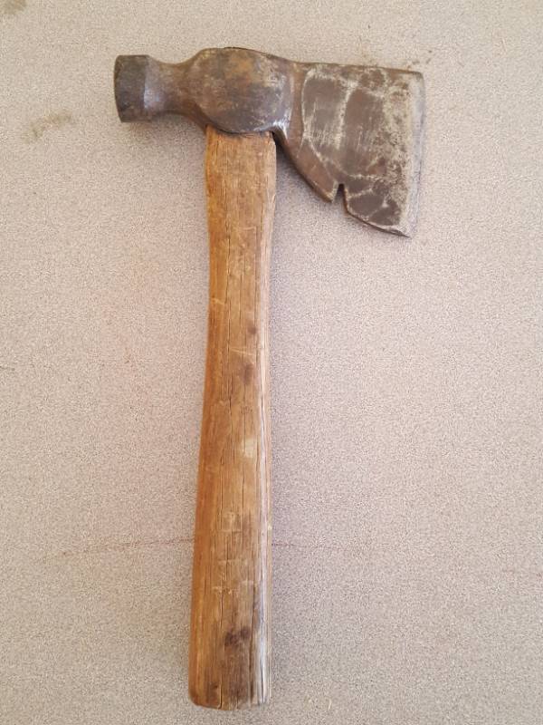 lot 4635 image: Roofing Hatchet