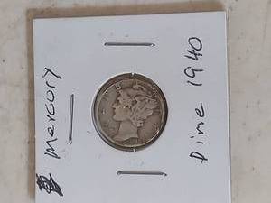 lot 2052 image: 1940 Mercury Silver Dime