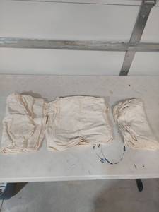 lot 2139 image: Bundle of 30 shop rags - 12x12