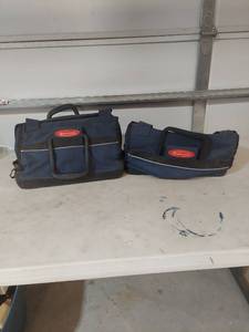lot 2199 image: Rubbermaid Professional Tool Bag Set