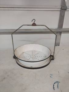 lot 2210 image: Hanging Enamelware Pan with Wire Basket Frame