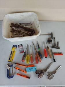 lot 1040 image: Mixed Hand Tool Lot - Wrenches, Screwdrivers, Drill Bits and More