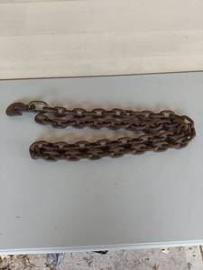 lot 1097 image: Steel Tow Chain with Hook- approx 7 ft