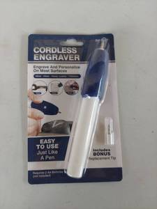lot 1112 image: Cordless Engraver Pen with Bonus Replacement Tip