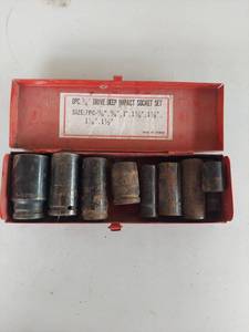 lot 1129 image: 12 and 34 Drive Impact Sockets