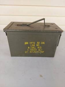 lot 1186 image: US Military .50 Cal M2A1 Ammo Can Steel Storage Box