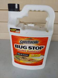 lot 1189 image: Spectracide Bug Stop Home Barrier 1 Gallon Insect Control