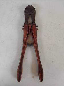 lot 1207 image: Heavy Duty Bolt Cutters No. 0