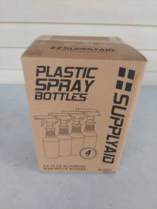 lot 1208 image: SupplyAid 32 oz Plastic Spray Bottles 4-Pack