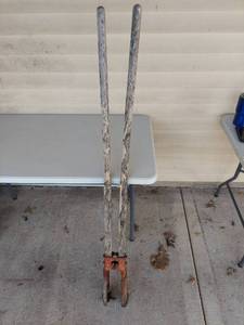 lot 1223 image: Post Hole Digger Clamshell Auger with Wooden Handles
