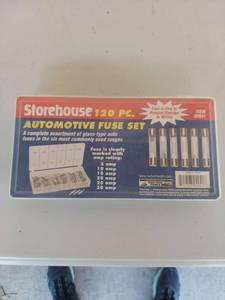 lot 1244 image: Storehouse 120 Piece Automotive Glass Fuse Assortment Set