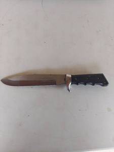 lot 2271 image: Cobra Hunter II Fixed Blade Bowie Knife