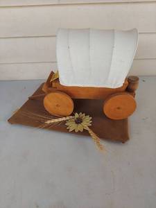 lot 2277 image: Wooden Covered Wagon Model with Canvas Top