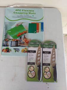 lot 2291 image: (2) Forever Knife with 4PC Flexible Chopping Mats