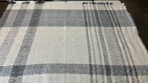 lot 2042 image: Threshold Asymmetric 7x10 Area Rug.