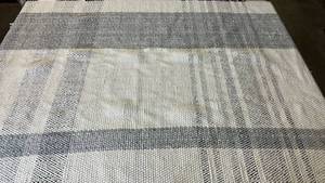 lot 2051 image: Threshold Asymmetric Area Rug. 7x10.
