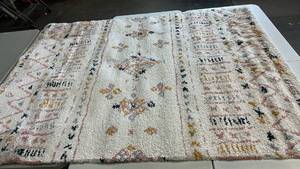 lot 2095 image: Opal House Multicolored 5x7 Area Rug.
