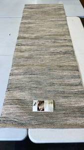 lot 3012 image: Threshold Runner, 24x7