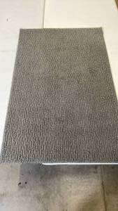 lot 3021 image: Gray Area Rug, 26x310