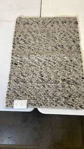 lot 3040 image: Threshold Accent Rug, 24x36