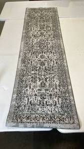 lot 3052 image: Threshold Runner, 24x84