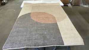 lot 3111 image: Area Rug, 5x7