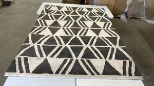 lot 3117 image: Threshold Area Rug, 5x7