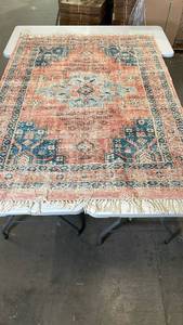 lot 3133 image: Threshold Area Rug, 5x7