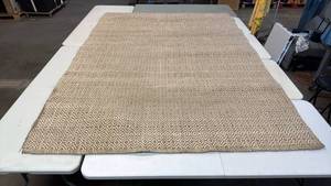 lot 8016 image: Threshold 7x10 Jute Diamond Area Rug