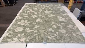 lot 8023 image: Threshold 7x10 Floral Area Rug - Green