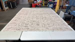 lot 8028 image: Abstract Pattern Area Rug - 8x10 Gray and Beige