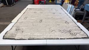 lot 8068 image: Project 62 Gray Critter Area Rug 5x7
