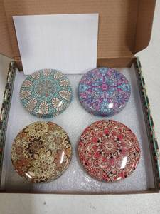 lot 26266 image: WPONSZU 4 Pack Scented Candle Gift Set for Mom  Woman, 2.5oz Jar Candles for Home Scented Bath Yoga, Natural Soy Wax, Fragrance Candle for Mothers Day, Birthday, Valentines Day - Retail $22