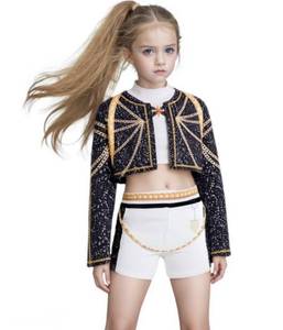 lot 44280 image: Rumi Golden Costume Kids, Kpop Girls Halloween Cosplay Outfit 7-8Y - Retail $50