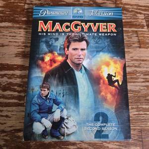 lot 90 image: MacGyver Complete Second Season DVD Set