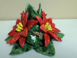 lot 16882 image: Lanzarin Italian Ceramic Poinsettia Flowers Candle holder