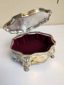 lot 16911 image: 1926 Style Silver-Plated Jewelry Box with Red Velvet Interior