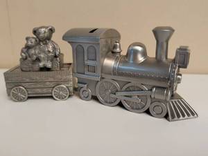 lot 16917 image: Vintage-style Teddy Bear Train Engine wCoal Car Bank